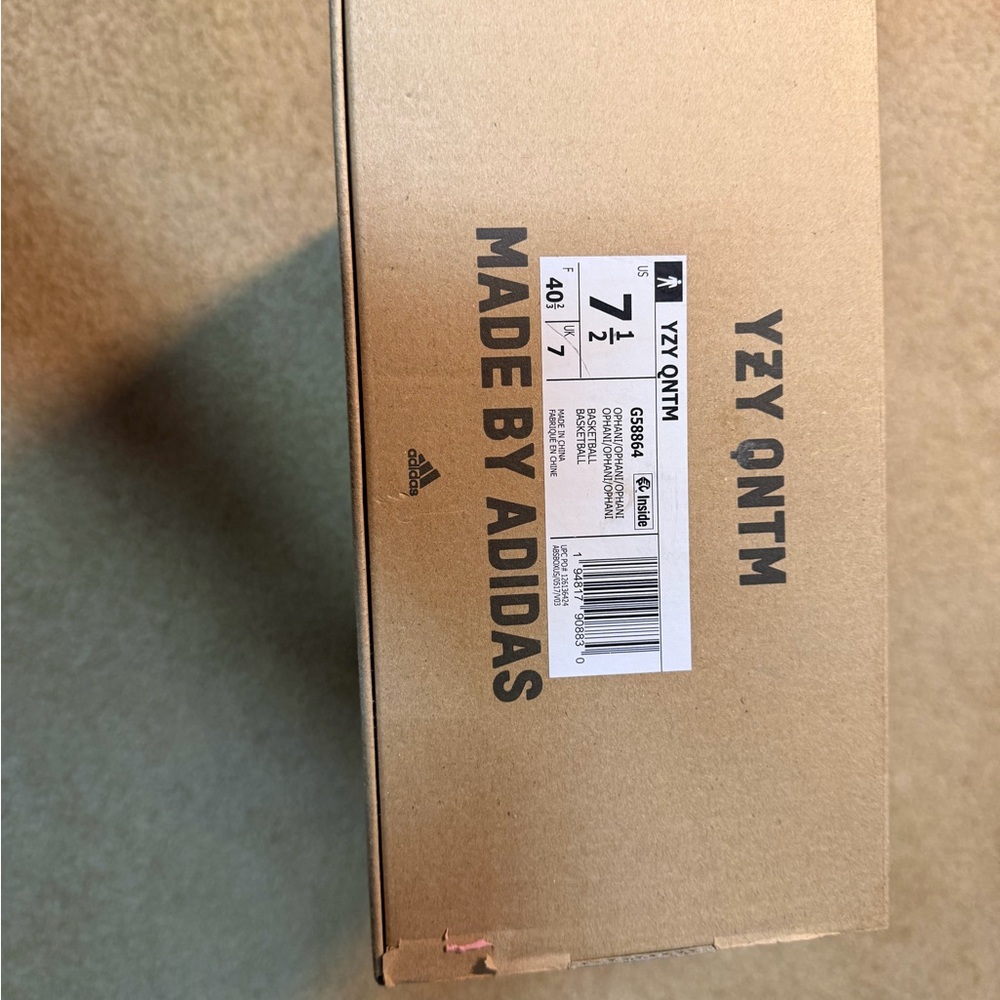 Adidas YZY QNTM size 7.5 mens - with box